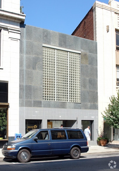 37 Haywood St, Asheville, NC à louer - Photo du bâtiment - Image 2 de 5