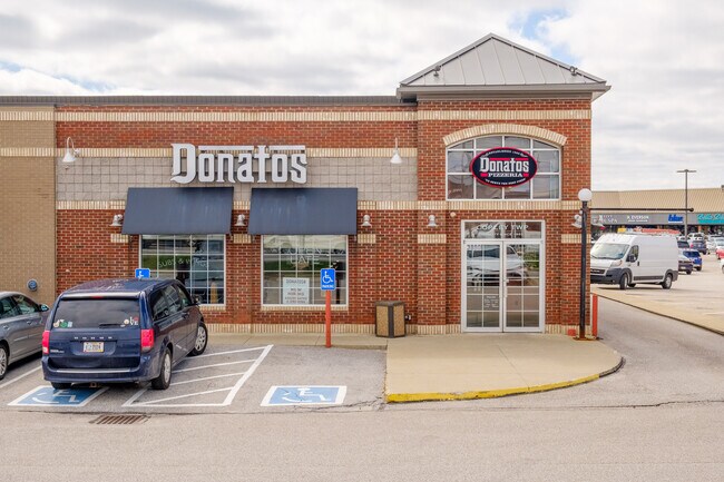 Plus de détails pour 3890 Medina Rd, Akron, OH - Commerce de détail à louer