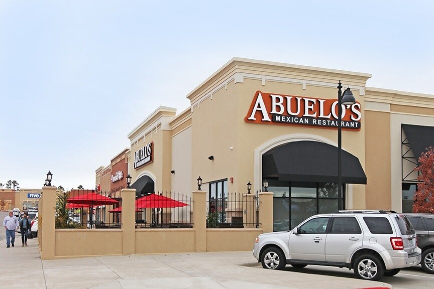 8900 Broadway Ave, Tyler, TX à louer - Photo du bâtiment - Image 3 de 11