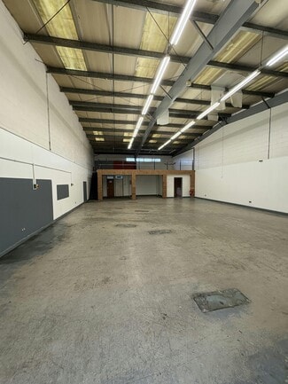 Plus de détails pour Dadford Rd, Silverstone - Industriel à louer