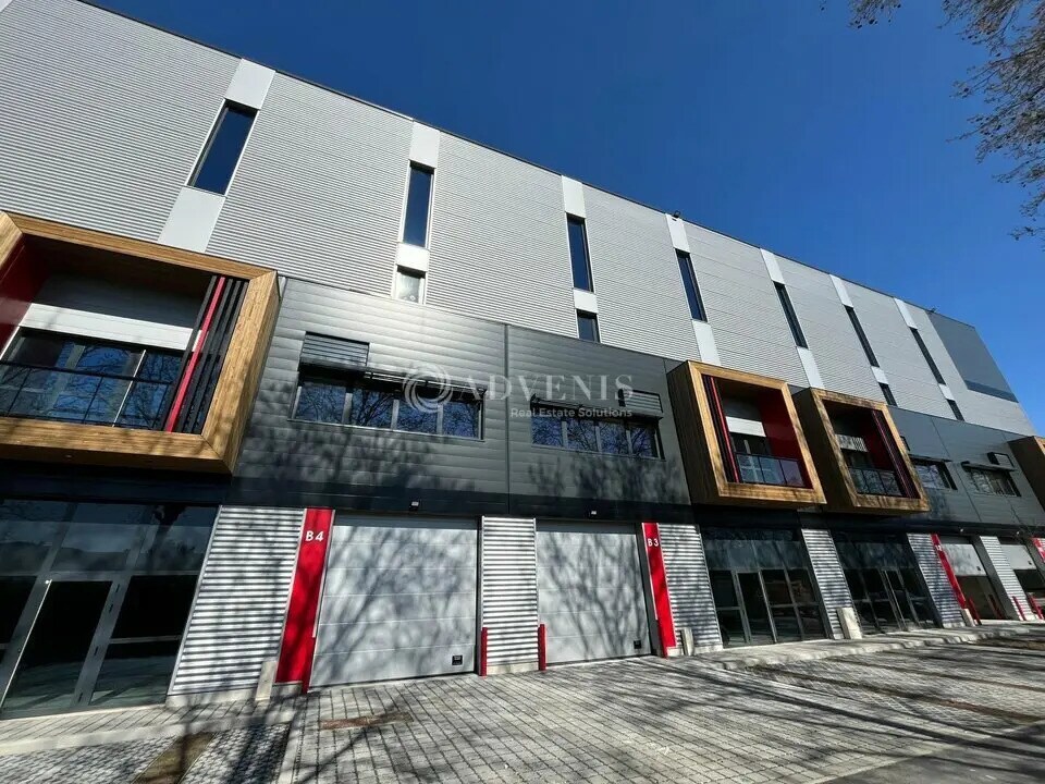 Flex dans Bobigny à louer Photo du bâtiment- Image 1 de 12