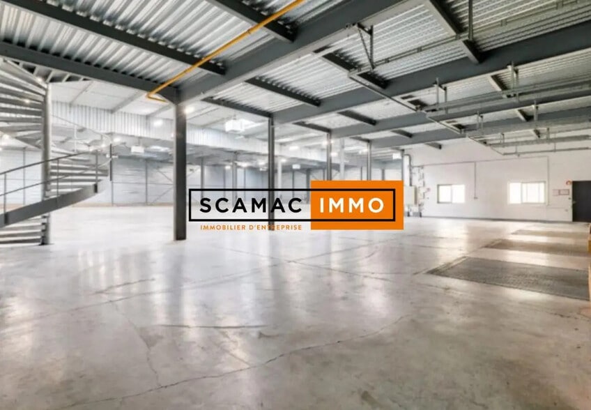 Office in Villeparisis for lease - Building Photo - Image 2 of 12