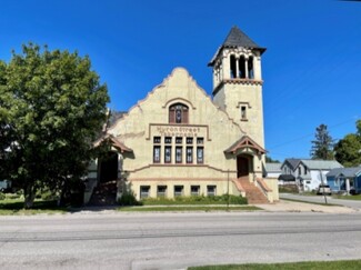 Plus de détails pour 102 S Huron St, Cheboygan, MI - Spécialité à vendre