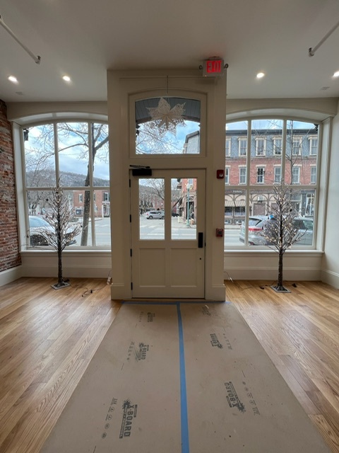 19 Central St, Woodstock, VT for lease Interior Photo- Image 1 of 9