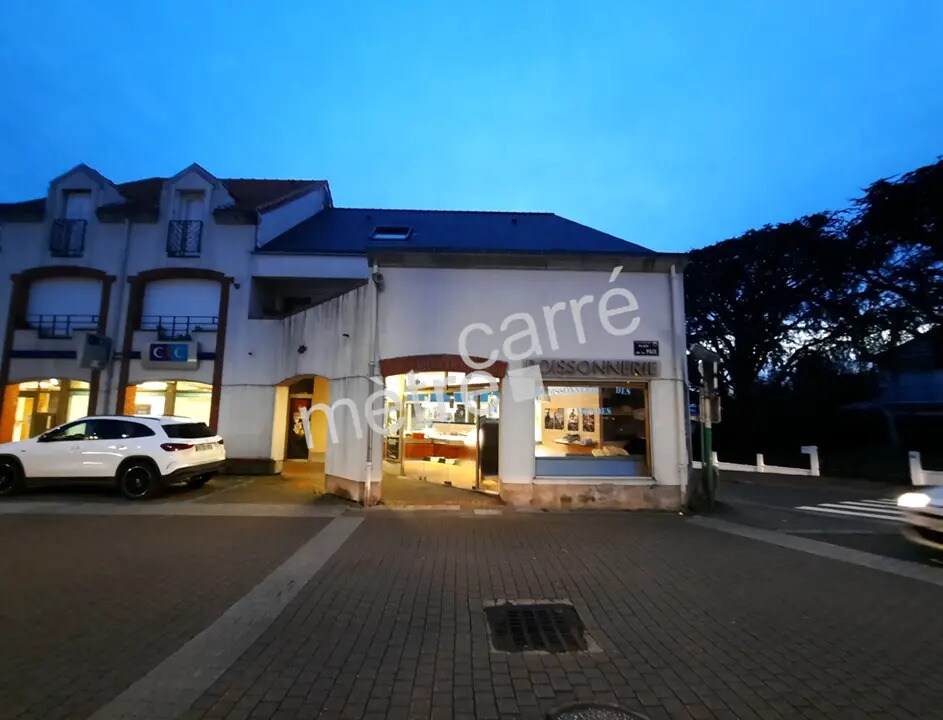 Commerce de détail dans Saint-Herblain à louer Photo du bâtiment- Image 1 de 4