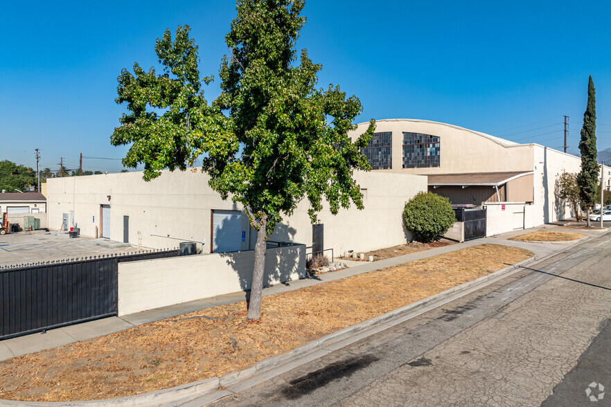 256 Stowell St, Upland, CA for lease - Building Photo - Image 3 of 20