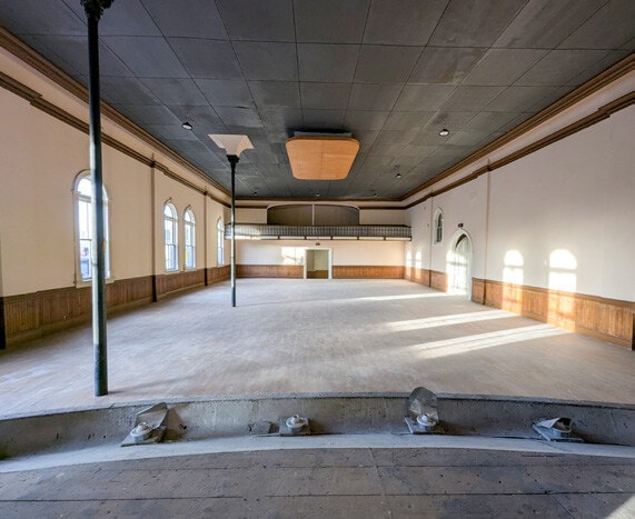 39-49 Main St S, Seaforth, ON for lease - Interior Photo - Image 3 of 8