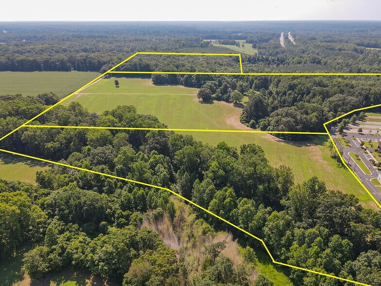 6279 Powhite Farm Dr, Mechanicsville, VA à vendre - Aérien - Image 3 de 9