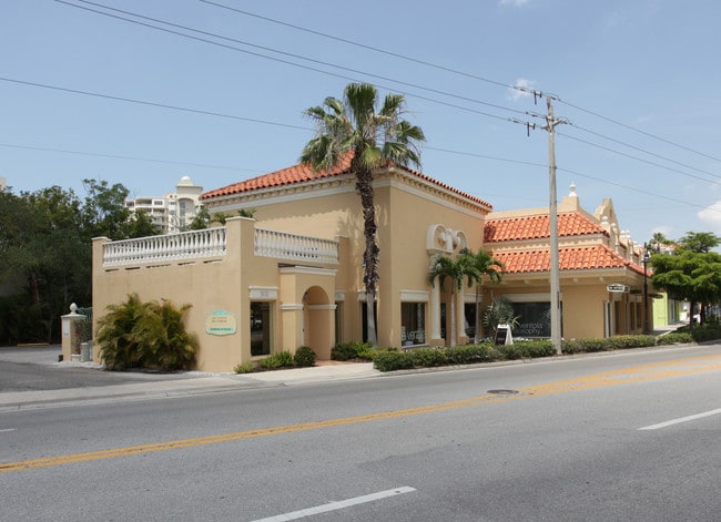 Plus de détails pour 602-612 S Pineapple Ave, Sarasota, FL - Bureau à louer