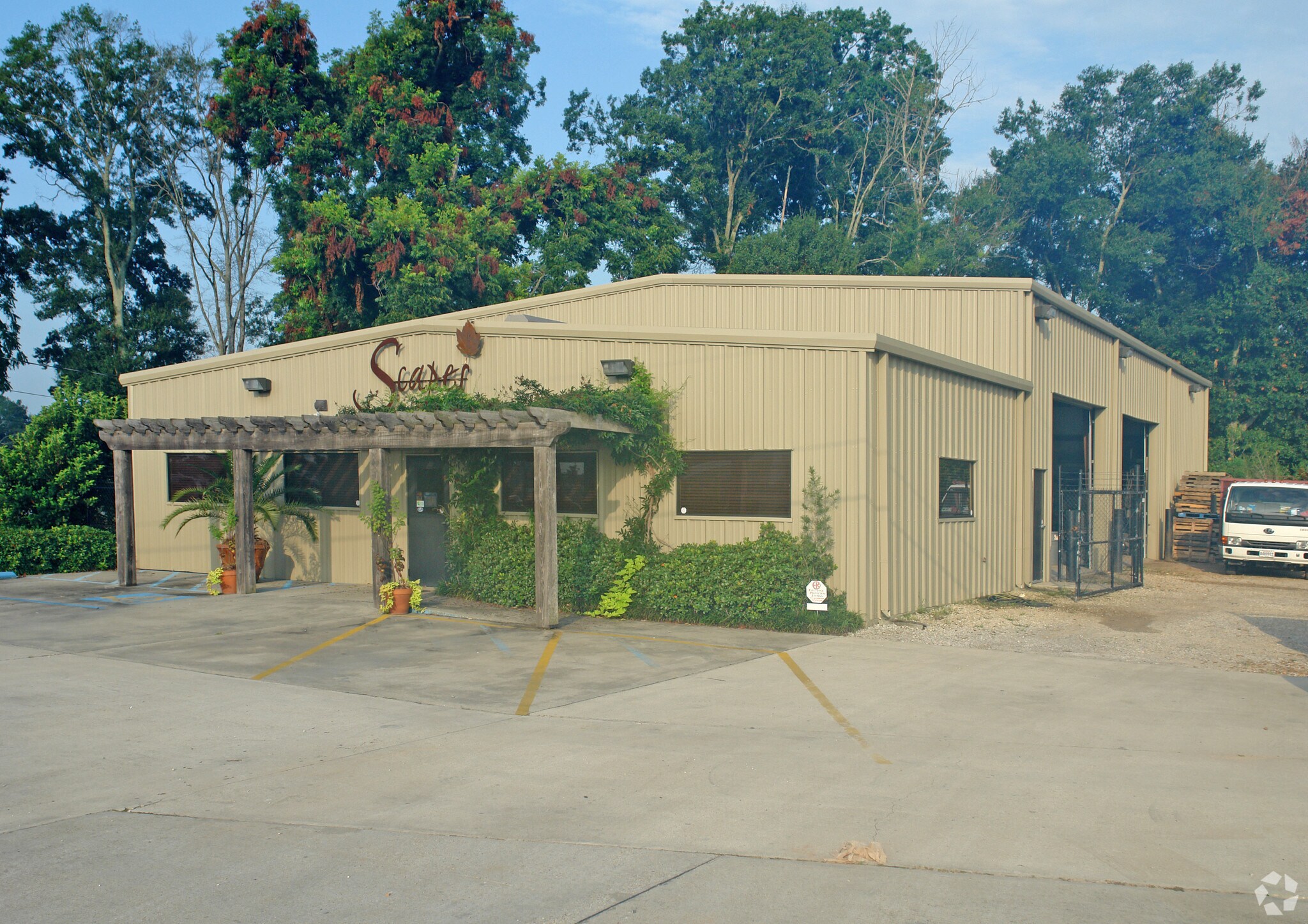 3019 NW Evangeline Trwy, Lafayette, LA à louer Photo principale- Image 1 de 4