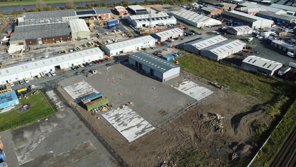 River Ln, Chester for lease - Building Photo - Image 1 of 4