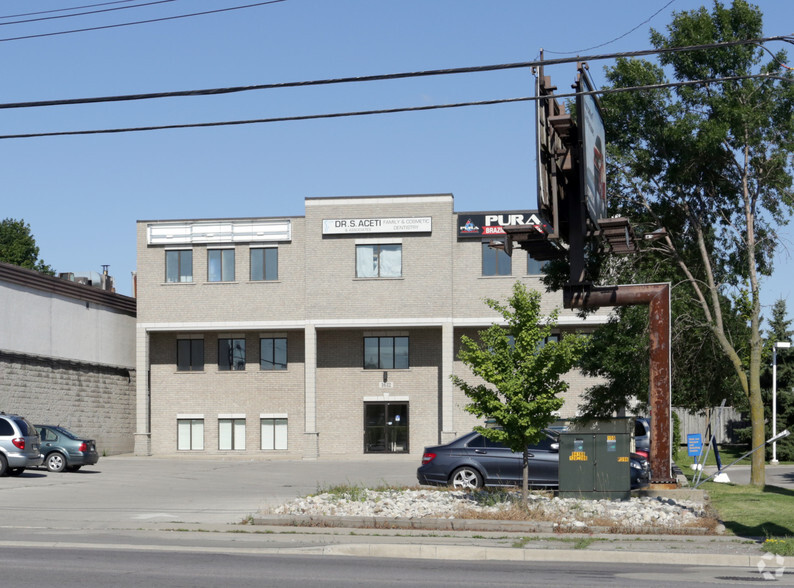 1632 Upper James St, Hamilton, ON à vendre - Photo principale - Image 1 de 1