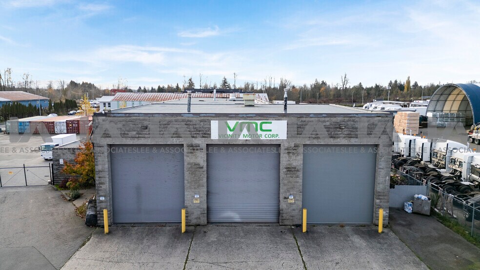 26180 31B Ave, Langley Twp, BC à louer - Photo du bâtiment - Image 3 de 21