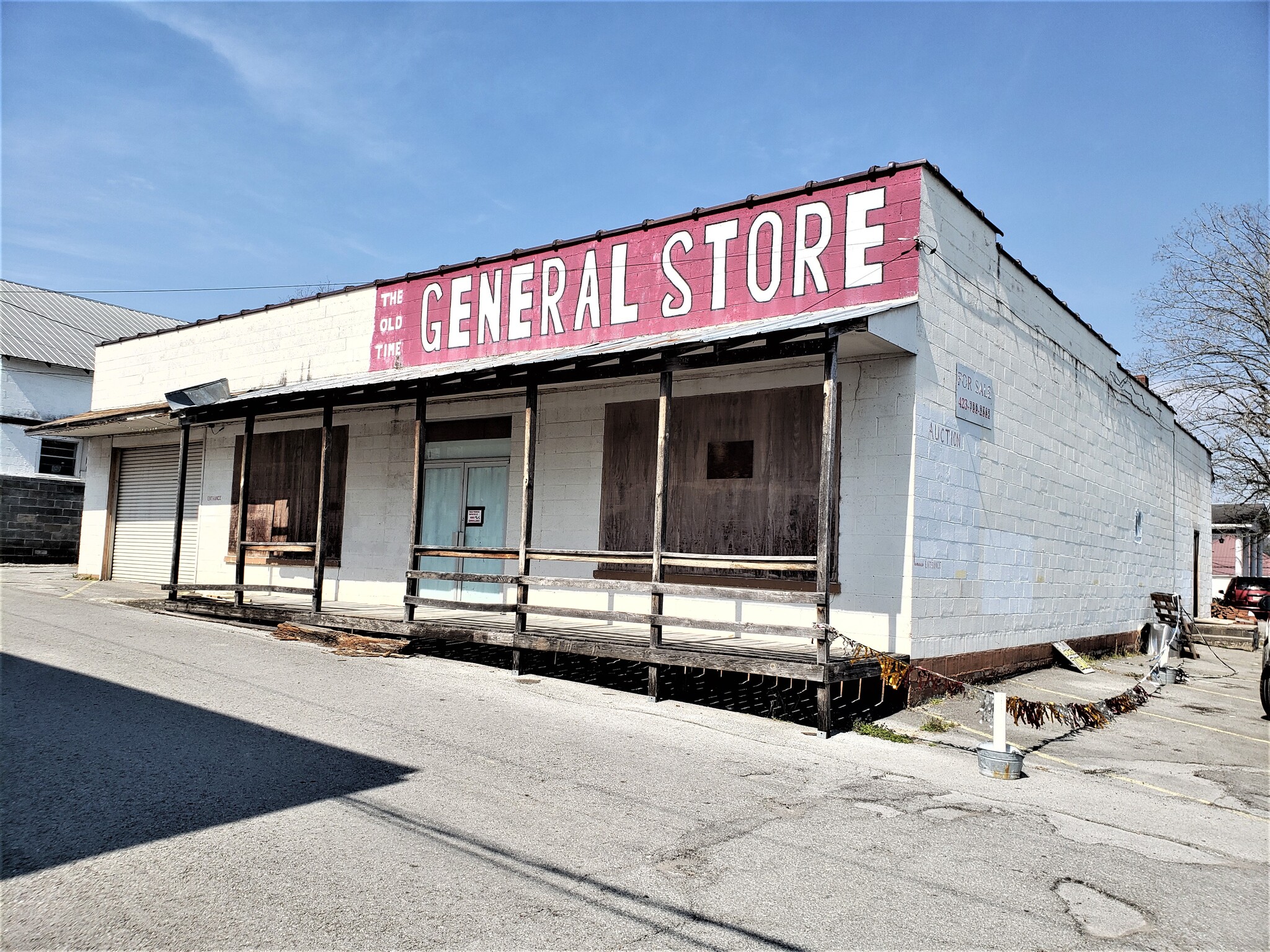 114 Jockey St, Sneedville, TN for sale Building Photo- Image 1 of 1