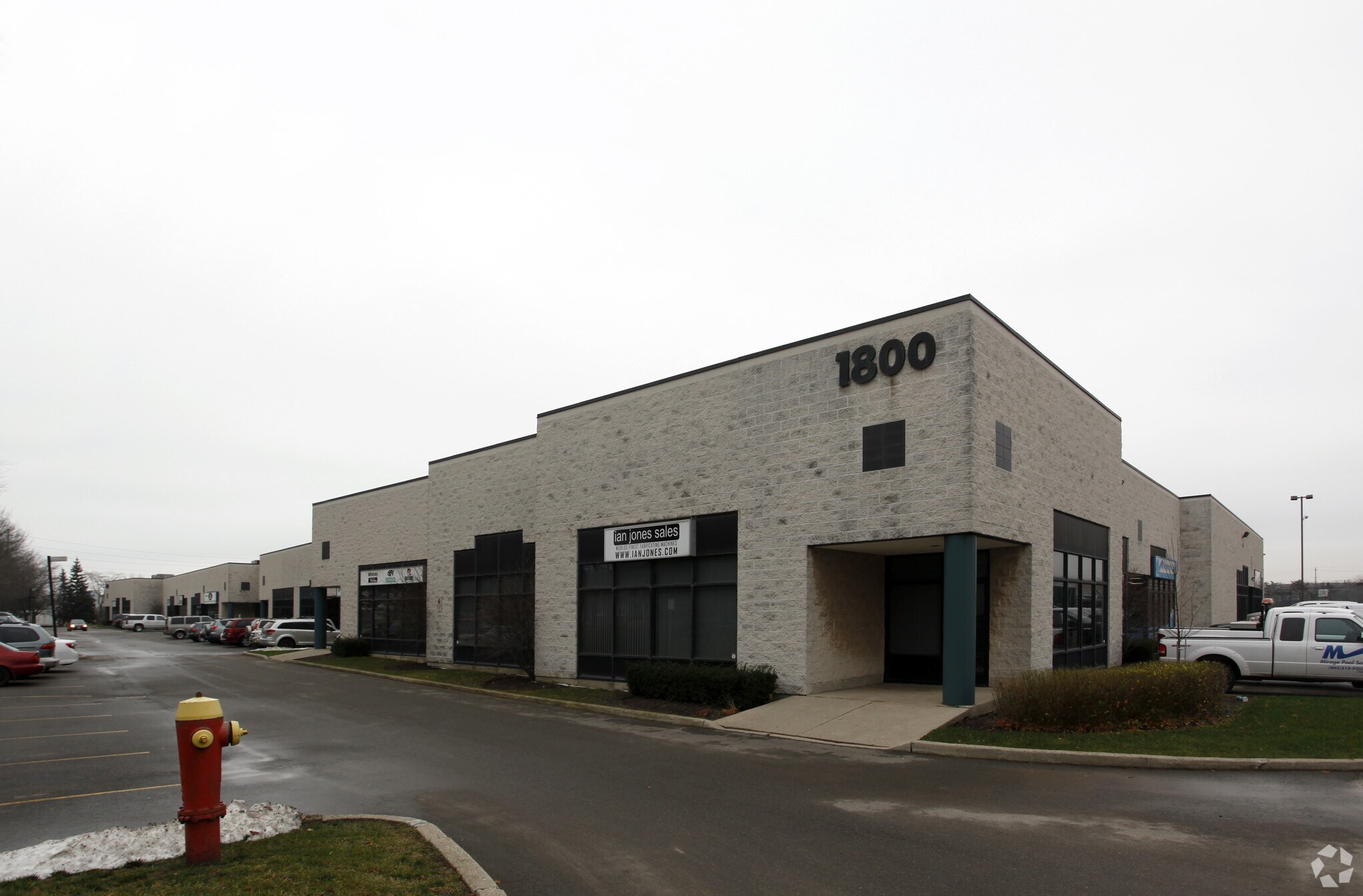 1800 Appleby Ln, Burlington, ON for sale Primary Photo- Image 1 of 1