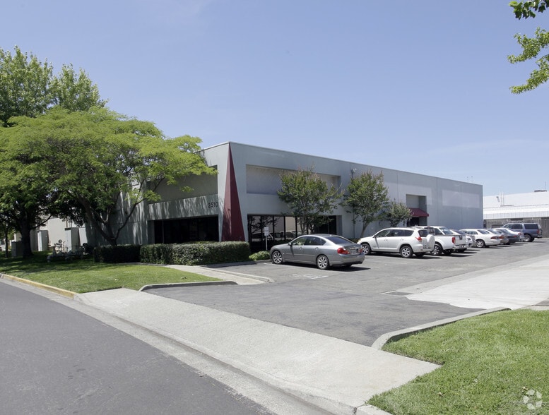 2510 Boatman Ave, West Sacramento, CA for sale - Primary Photo - Image 1 of 4