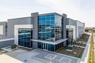 Plus de détails pour 15551 Boyle Ave, Fontana, CA - Industriel à louer