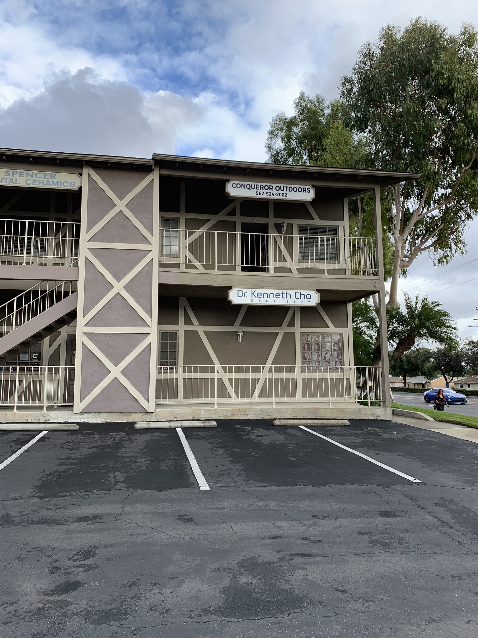 721 W Whittier Blvd, La Habra, CA for lease Building Photo- Image 1 of 10