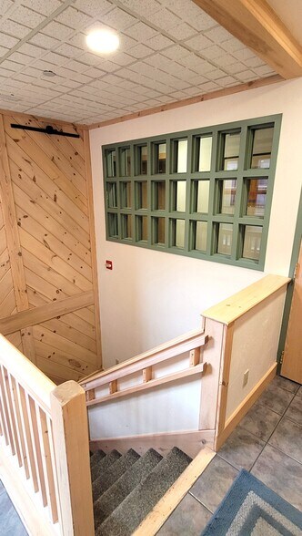 310 S Burrowes St, State College, PA à vendre - Photo intérieure - Image 2 de 25