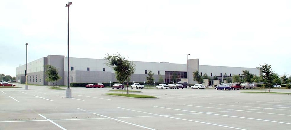 1177 S Belt Line Rd, Coppell, TX for lease - Primary Photo - Image 1 of 3