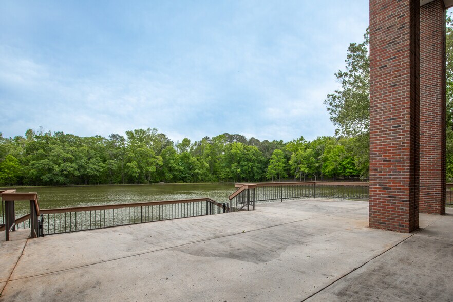 3500 Riverside Dr, Macon-Bibb, GA à vendre - Photo du bâtiment - Image 2 de 70