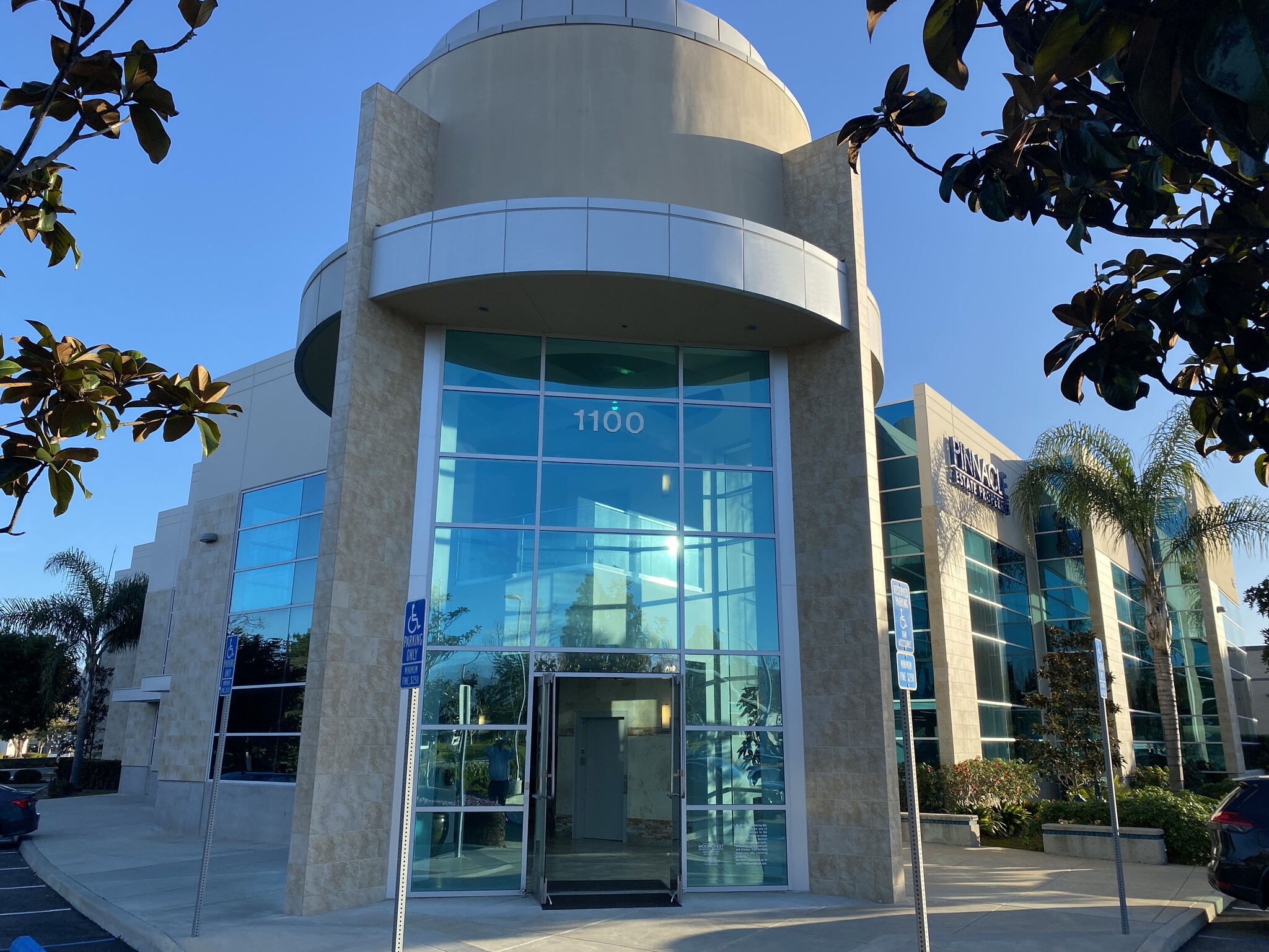 1100 Flynn Rd, Camarillo, CA for lease Primary Photo- Image 1 of 20