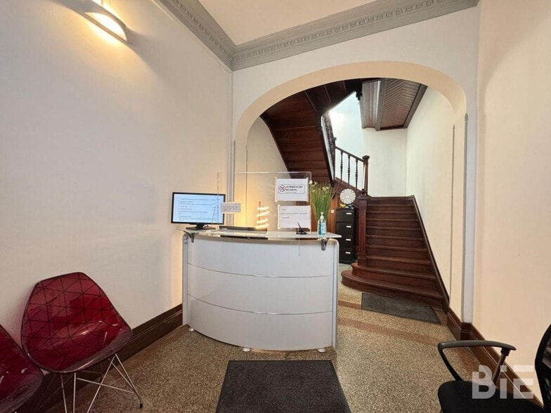 103 Boulevard Du Président Wilson, Bordeaux for lease - Interior Photo - Image 2 of 12