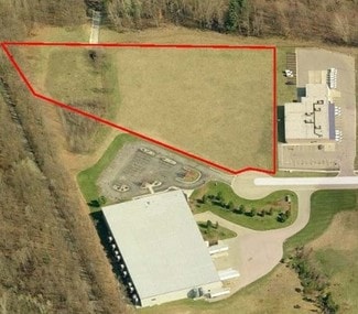 Plus de détails pour 211 NE Rockford Park, Rockford, MI - Terrain à vendre