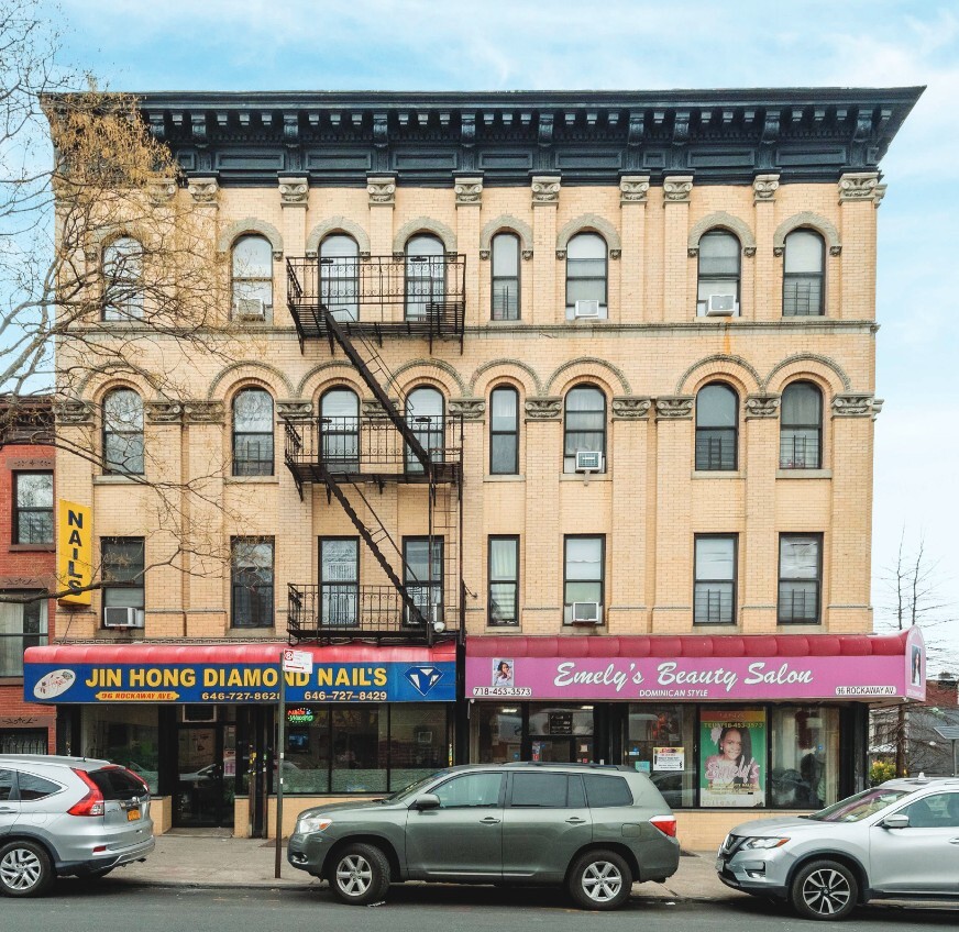 Central Brooklyn Workforce Housing portfolio of 8 properties for sale on LoopNet.ca Primary Photo- Image 1 of 9