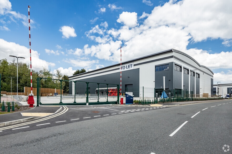 Great Bank Rd, Bolton for lease - Building Photo - Image 1 of 16