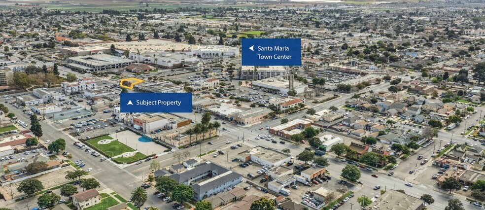 101 S Broadway, Santa Maria, CA à louer - Aérien - Image 3 de 3