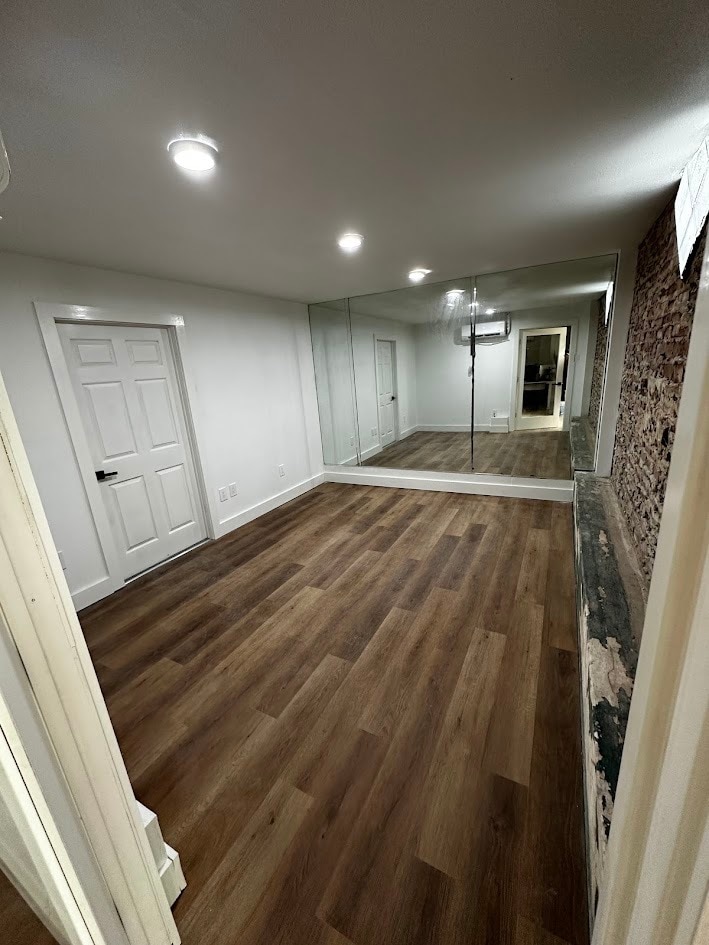 4807 22nd Ave S, Saint Petersburg, FL for lease Interior Photo- Image 1 of 12