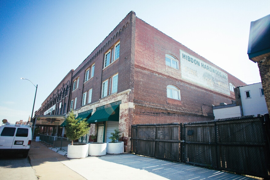 1410 N Broadway, Saint Louis, MO for sale - Building Photo - Image 2 of 19