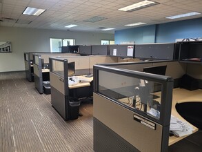 1900 Polaris Pky, Columbus, OH à louer Photo du bâtiment- Image 1 de 8