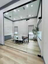 1325 Main St, Katy, TX à louer Photo intérieure- Image 2 de 14