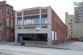 Plus de détails pour 315 W 4th St, Davenport, IA - Bureau à louer