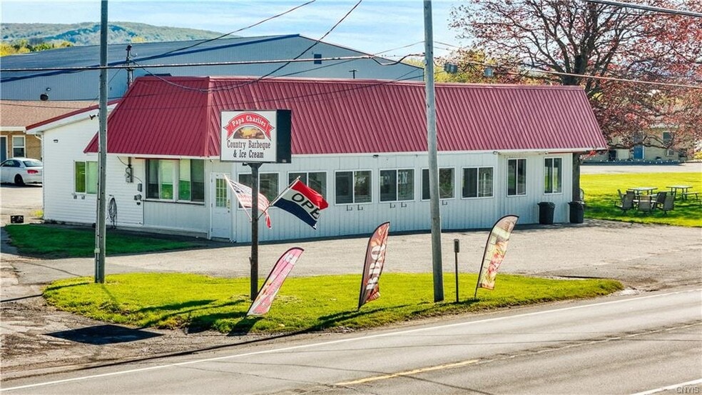 2389 State Route 5, Utica, NY for sale - Building Photo - Image 2 of 8