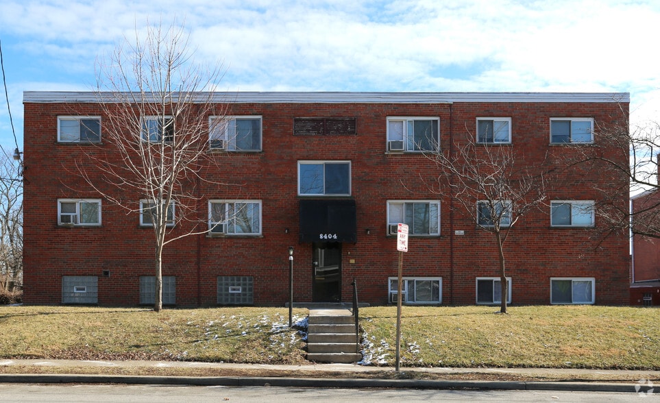 8400-8414 Anthony Wayne Ave, Cincinnati, OH for sale - Building Photo - Image 3 of 27
