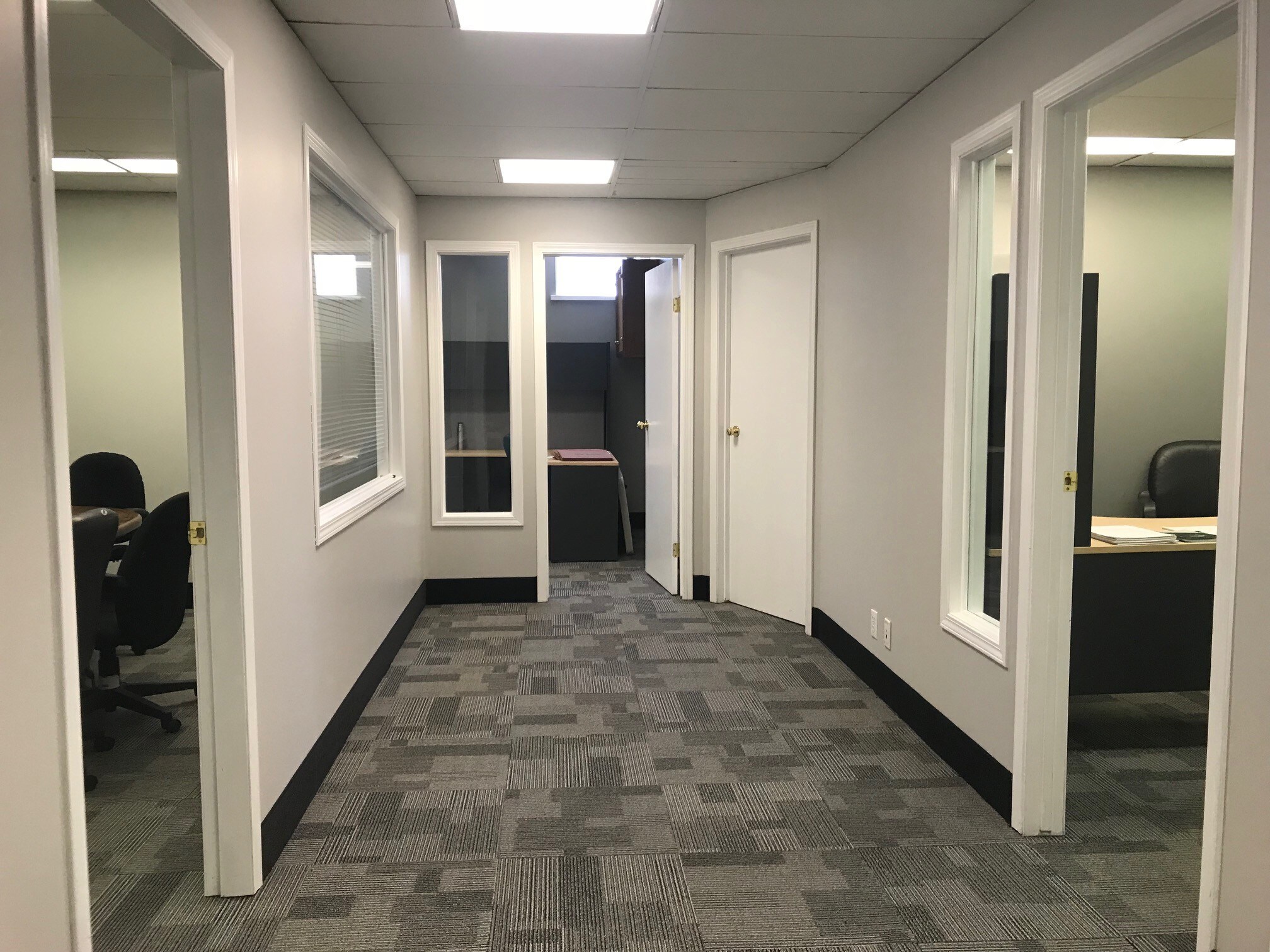 625 14th St NW, Calgary, AB for lease Interior Photo- Image 1 of 10