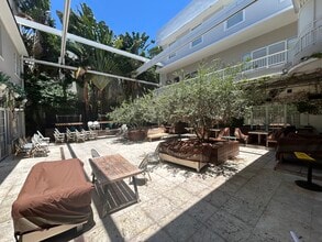 309 23rd St, Miami Beach, FL for lease Interior Photo- Image 1 of 5