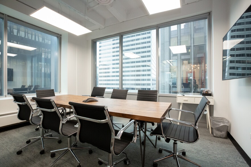 318 W Adams St, Chicago, IL for lease - Interior Photo - Image 2 of 11