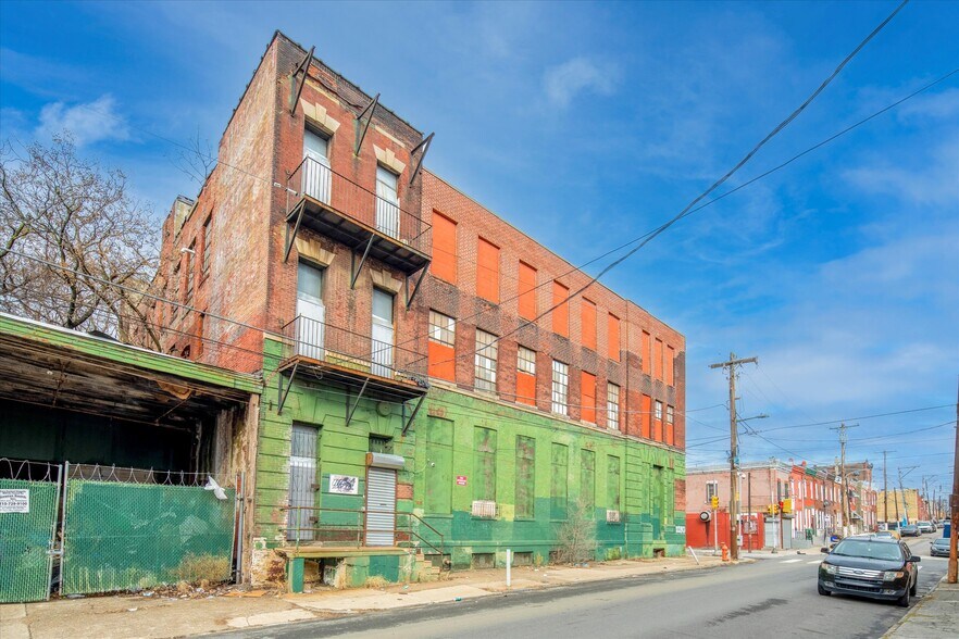 2150 N 10th St, Philadelphia, PA à vendre - Photo du bâtiment - Image 2 de 13