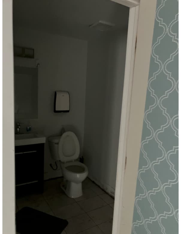 1209 6th St SW, Calgary, AB T2R 0Z5 - Unit 101 -  - Interior Photo - Image 1 of 9