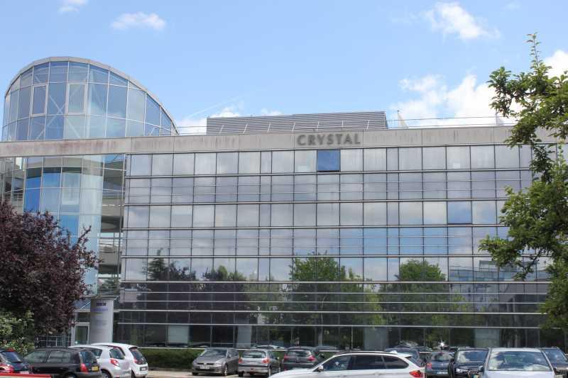 6 Rue Hélène Boucher, Guyancourt à louer - Photo du bâtiment - Image 2 de 8