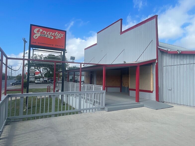 13525 Wetmore Rd, San Antonio, TX à louer - Photo du bâtiment - Image 2 de 48