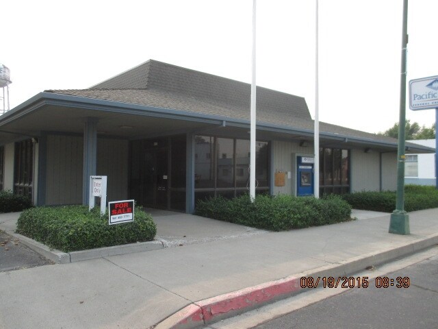 398 Main St, Tulelake, CA à vendre - Photo du bâtiment - Image 3 de 19