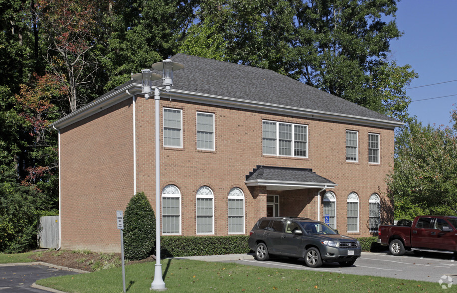 116 Landmark Sq, Virginia Beach, VA à louer - Photo du bâtiment - Image 1 de 5