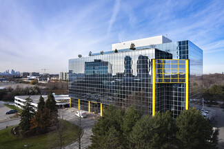 Plus de détails pour 12 Concorde Pl, Toronto, ON - Bureau à louer