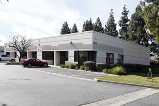 Plus de détails pour 650 Flinn Ave, Moorpark, CA - Industriel à louer