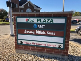 More details for 291-305 York St N, Elmhurst, IL - Retail for Lease